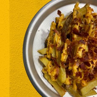 Mayo sticks con bacon e cheddar