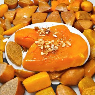 Печена тиква с орехи 250г