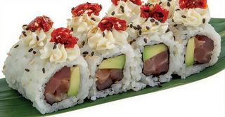 153 Uramaki Tonno special roll