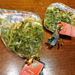 2 BOLSAS DE MUÉRDAGO DE LA SUERTE