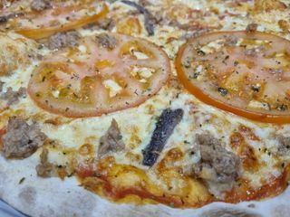 Pizza Toscana (Mediana)