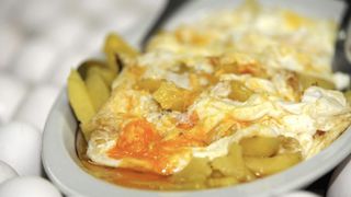 Huevos rotos (ración)