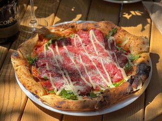 ПІЦА З КАРПАЧО З ТЕЛЯТИНИ