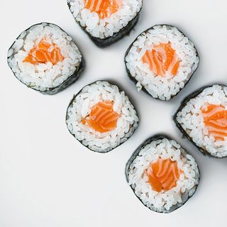 Рол Сяке макі (280г/6шт)