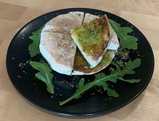 Bolo do Caco com Manteiga de Alho