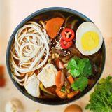 Supă de pui cu tăiței de ou (500 g)