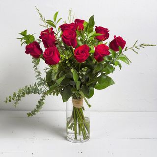 Bouquet 12 rosas rojas