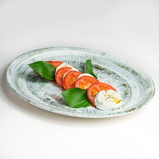 Салата Капрезе (350г)