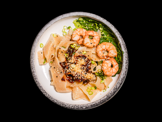 Витяжна локшини біанг біанг з креветками