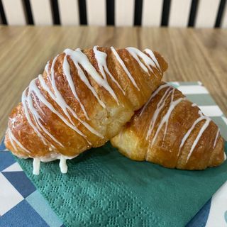 Mini Croissants Relleno Chocolate Blanco (pack 5)
