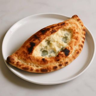 Calzone 4 Formaggi