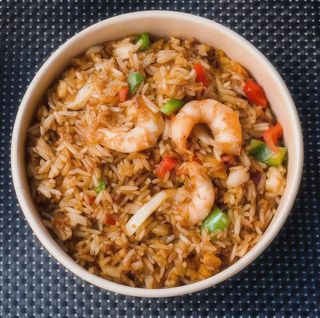 Arroz Frito Con Salsa De Marisco