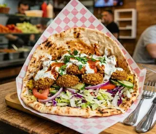 Döner Falafel