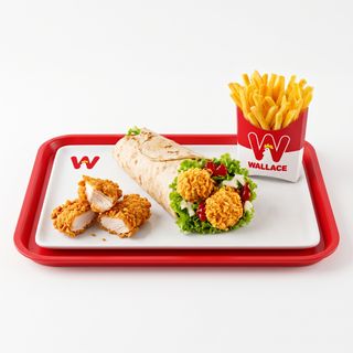 1 Rouleau De Poulet & 1 Filet De Poulet & Frites