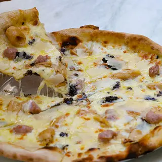 Pizza al Tartufo