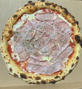 Pizza Prosciutto (33 cm.)