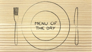 Ciorba de pui a la grec,cotlet de porc,cartofi taranesti,chifla