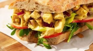 Sandwich  Pain Beldi De Dinde Avec Boisson