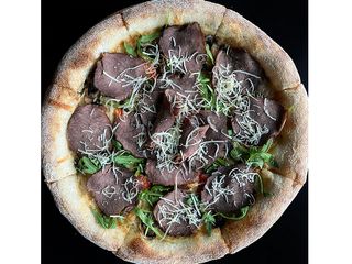 Піца Денні Грін з ростбіфом (490г)