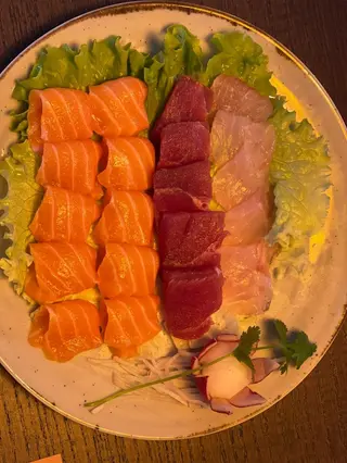 A2 Sashimi Misto