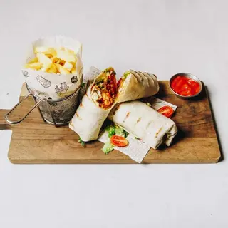 Tortilja s piletinom i pomfit (1 tortilla)