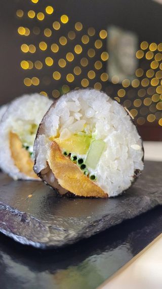 Roll Vegetariano (8 Pzs.)