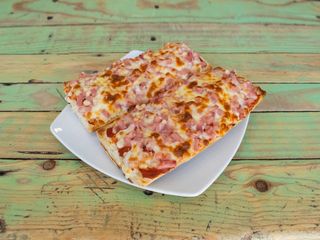 Panini de pollo y queso