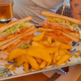 Club Sándwich Chicken
