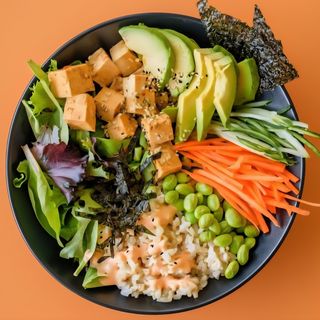 Vegan poke bowl