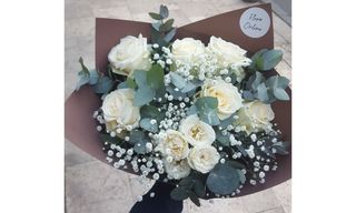 თეთრი ვარდი