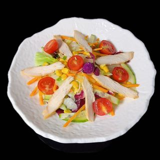 19. Insalata con pollo