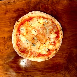 Quattro formaggi normale