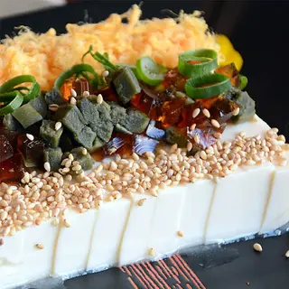 Ensalada De Tofu Fresco