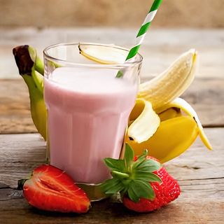 Клубнично-банановый смузи (0,3 л.)