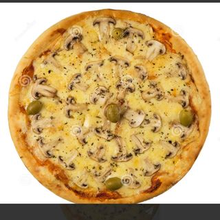 Pizza con funghi