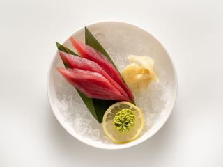 Магуро сашимі