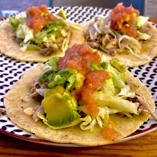 4 Tacos mexicanos mixtos 