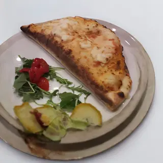 Calzone napoletano