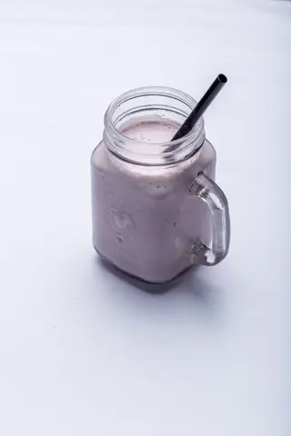 Blueberry Burst Shake
