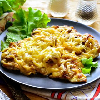 М"ясо по французьки  (300  г)