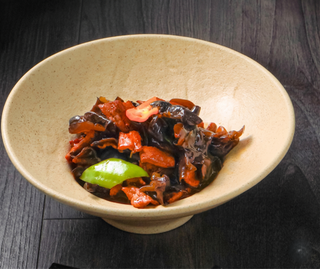 Телятина с черными грибами (400г)