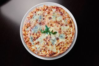 Pizza Quatro Formaggi Ø 32cm