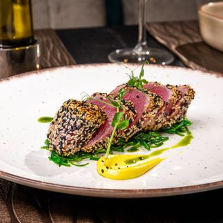 File de ton Tataki in crusta de susan