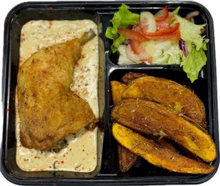 Შემწვარი ბარკალი,ნაღების სოუსითა და სალათის მიქსით