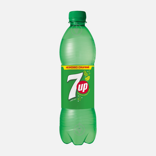 Напій 7 up 0.5