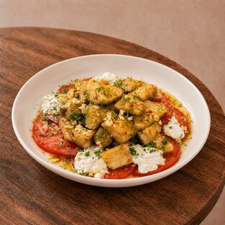 Խրթխրթան սմբուկով աղցան