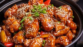 Куряче філе в азійському соусі з кунжутом