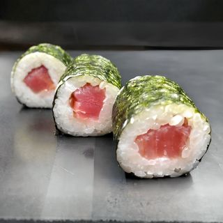 38.Hosomaki De Atún (6 Pzs.)