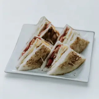 Sándwich Especial Pekín