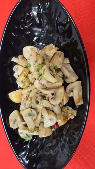 Champiñones Trifolato (250 G.)